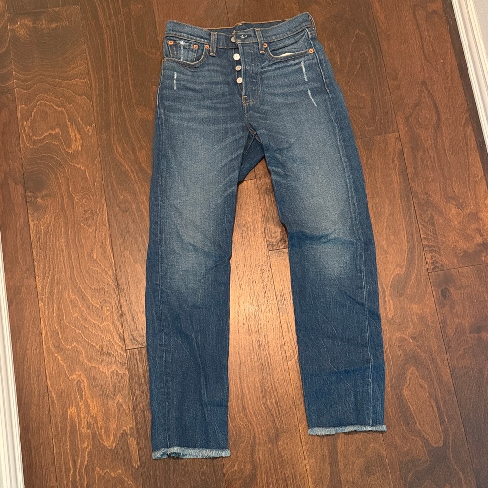 Levi Strauss women’s Straight-Leg Blue Denim Jeans